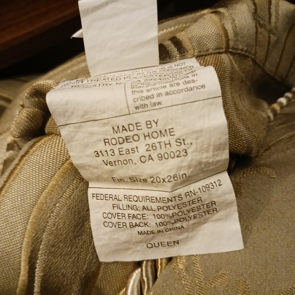 Rodeo Home 🏡2 Vintage Queen Shams Size 20"×26",Like New! Fabulous Gift.🎁SET - Picture 9 of 9